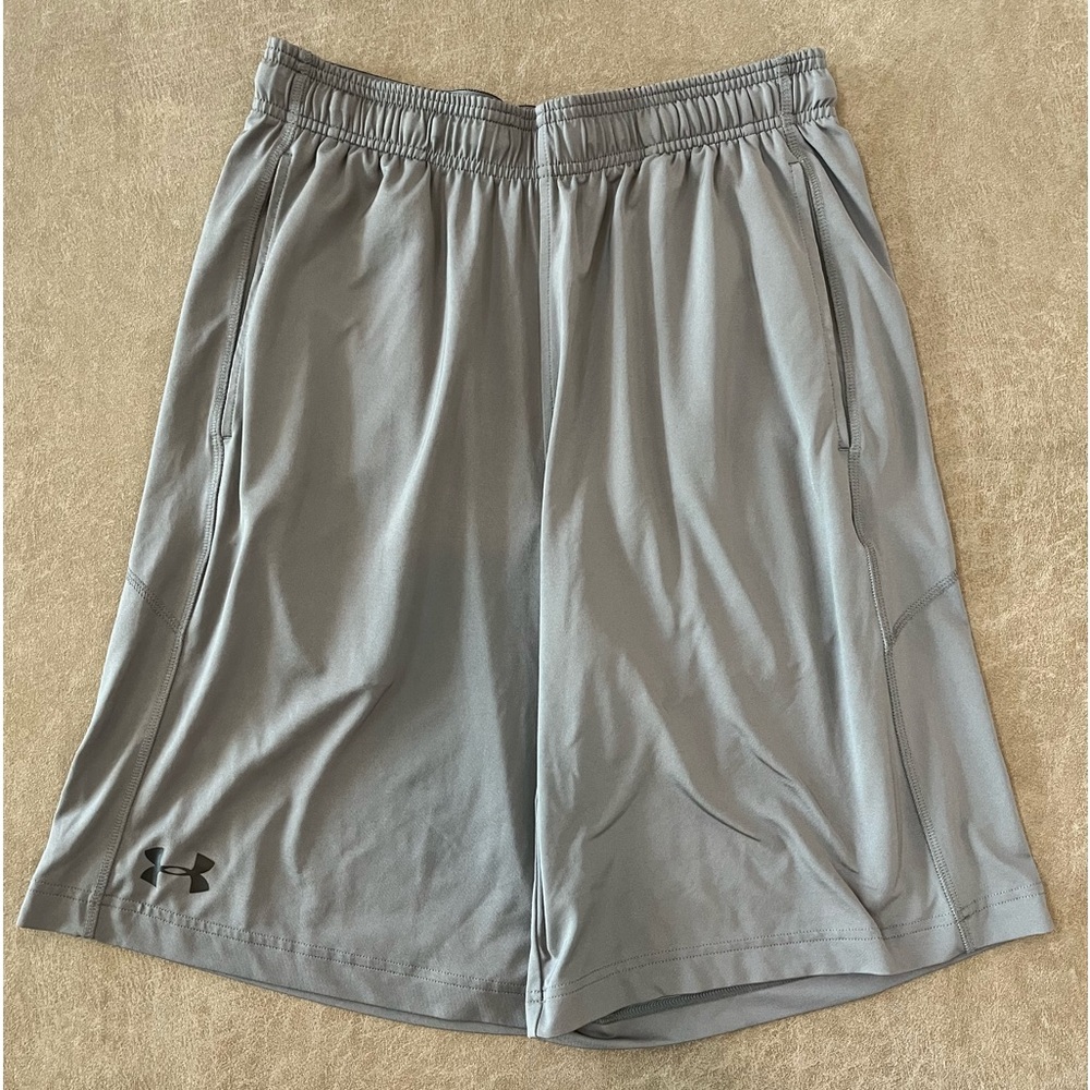 Under Armour Athletic Shorts Medium 🩳👟